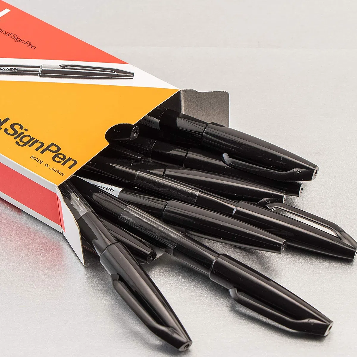 Pentel Sign Pen S520 pennarello punta fibra nero 12 pz